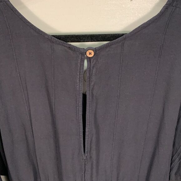 Free People Knotty but Nice black shorts romper billowy size large - Picture 11 of 12